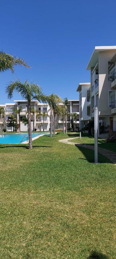 Bel Appartement Pied Sur Mer Vue Imprenable Sur Piscine Et Jardins Sidi Rahal  Exterior foto